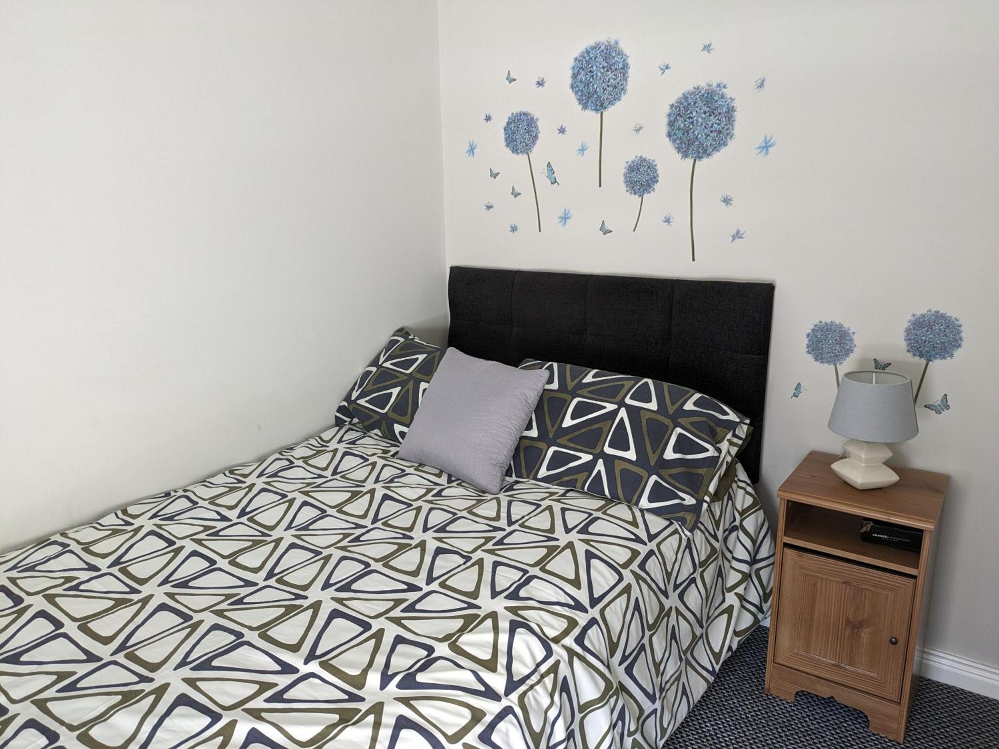 Maire Toireasa - Cosy Refurbished Property In The Gaeltacht Quarter Belfast Zimmer foto
